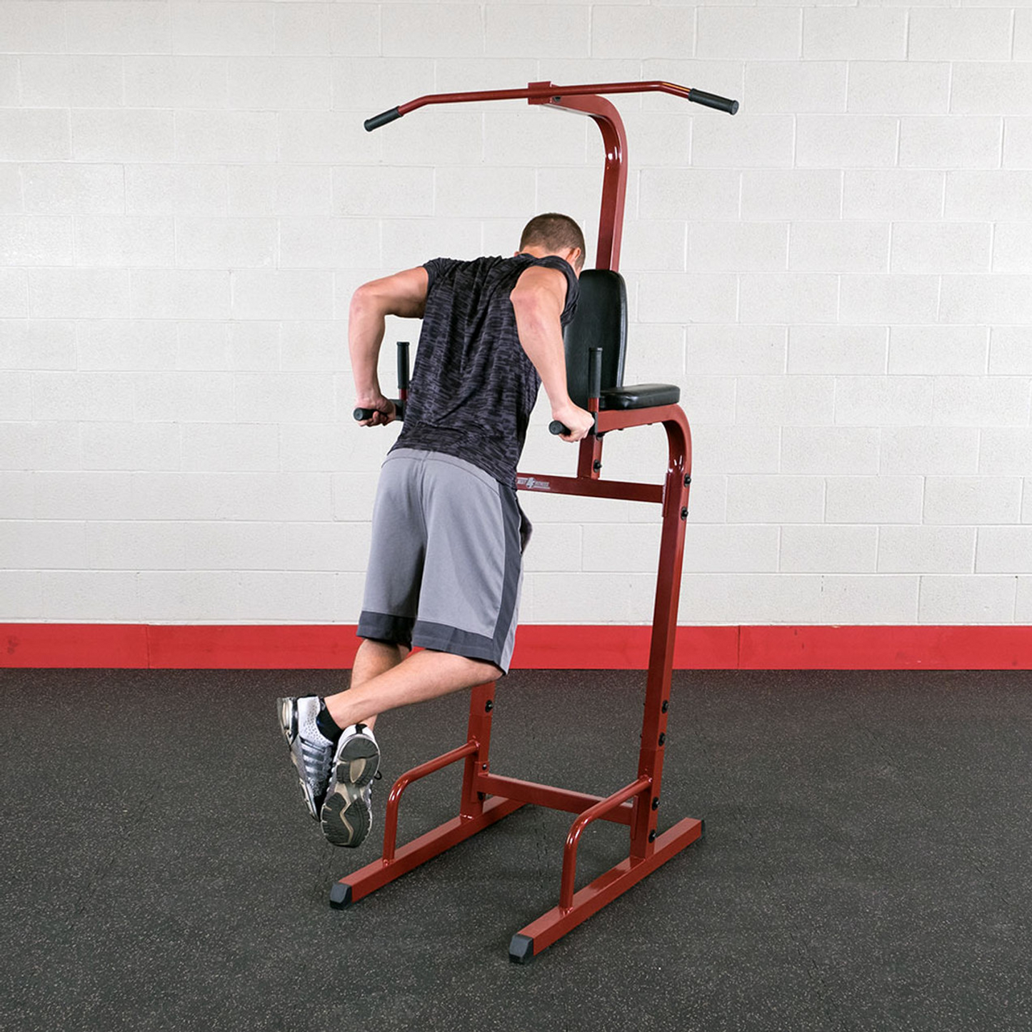 Best Fitness Vertical Knee Raise Power Tower