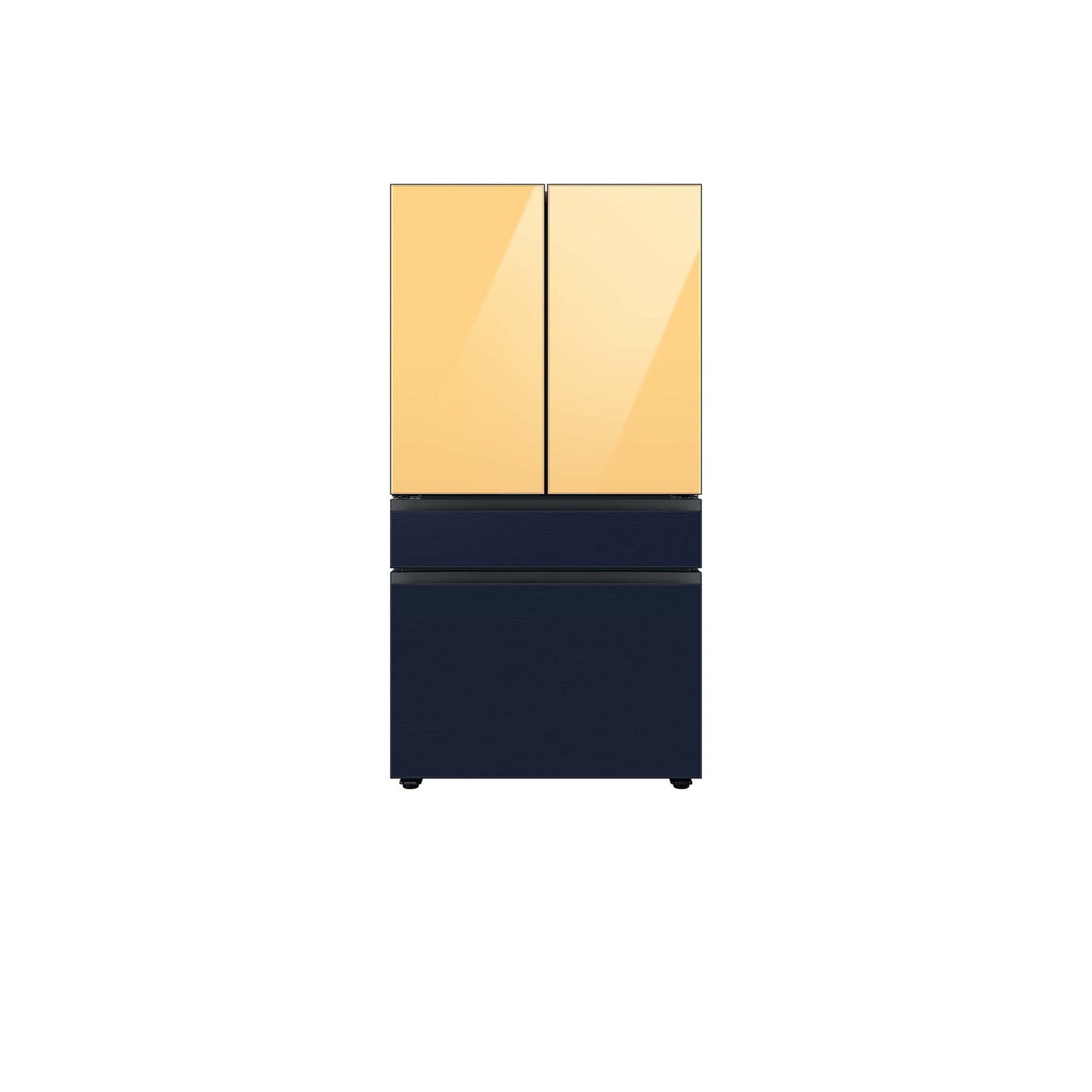 ثلاجة مخصصة بباب فرنسي بأربعة أبواب (23 قدمًا مكعبًا) مع ألواح علوية من الزجاج باللون الأزرق الصباحي وألواح وسطى وسفلية من الزجاج الأبيض.