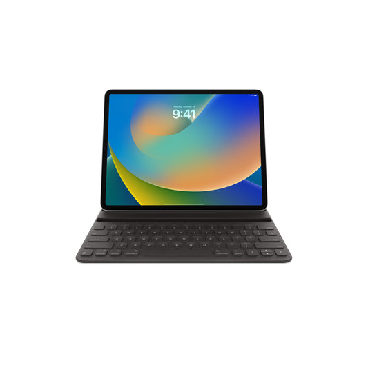 Smart Keyboard Folio لجهاز iPad Pro مقاس 12.9 بوصة (الجيل السادس) - الإنجليزية الأمريكية 