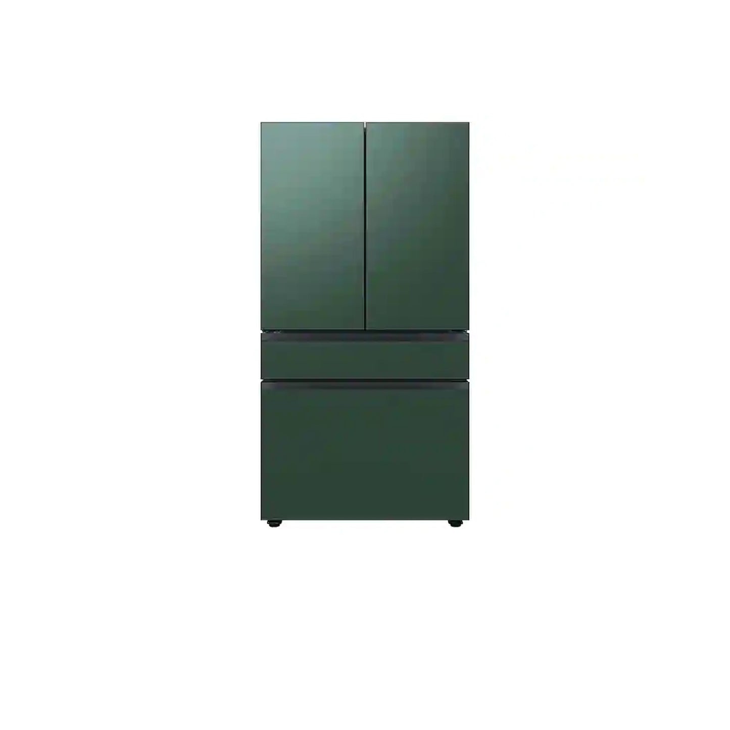 ثلاجة بباب فرنسي بأربعة أبواب مخصصة (23 قدمًا مكعبًا) مع ألوان لوحة الباب القابلة للتخصيص ومركز المشروبات™ بسطح فولاذي باللون الأخضر الزمردي، ووسط زجاجي أبيض، وألواح سفلية من زجاج كليمنتين. 