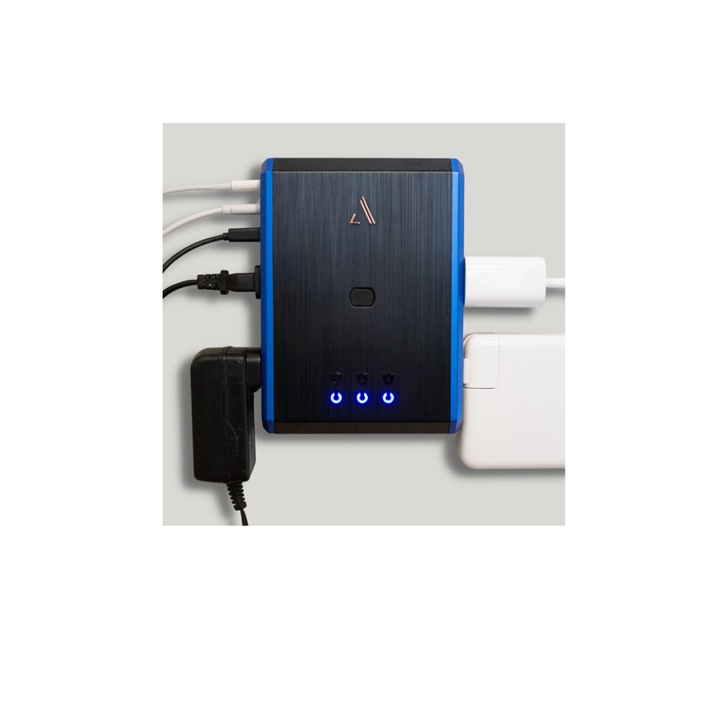 Austere V Series Power 4-Outlet With Omniport USB & 20W USB-C PD Port